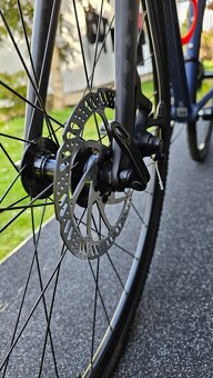 Gravel kolo Triban RC120 vel. M - 9