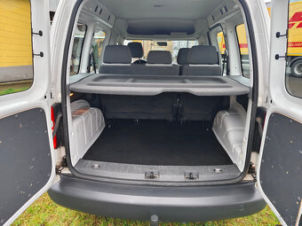 Volkswagen Caddy 1.6TDi 75kw r.v 2012 ,5.míst - 9