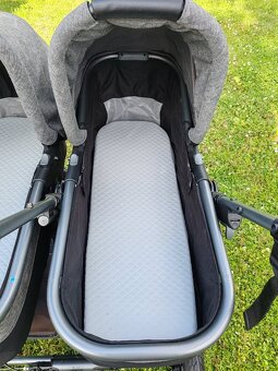 Kočárek pro dvojčata TFK Duo combi pushchair-air wheel 2023 - 9
