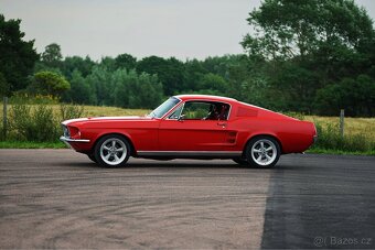 1967 Ford Mustang Fastback - 9