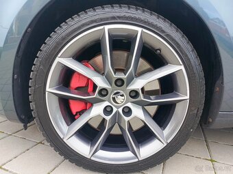 ŠKODA OCTAVIA 3 COMBI RS 2.0 TDI 135 kW, TAŽNÉ, BEZ INVESTIC - 9