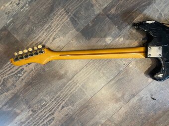 Elektrická kytara Jolana Futurama III, (pro renovaci) - 9