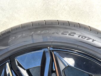 BMW R22 IX orig. 22" alu disky s Letní Pirelli - 9