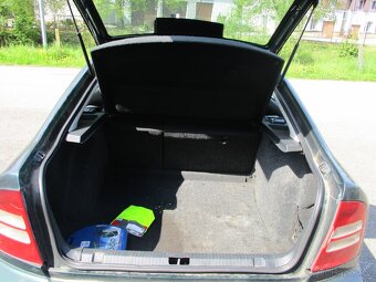 ŠKODA OCTAVIA - 1.6 MPi - 9