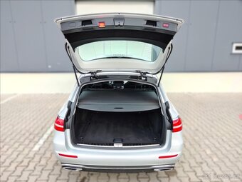 Mercedes-Benz Třídy E 2,0 220d E 220 Avantgarde (2017) - 9