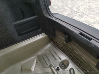 Škoda Rapid 1.2 TSi 63kw - 103454km - LEHKA HAVARIE - 9