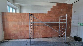 Zedník, hodinový manžel - 9