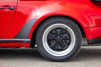 Porsche 911 SC 1983 - 9