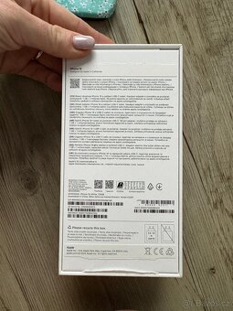Iphone 16 128 GB bílý v záruce - 9