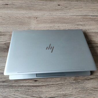 HP EliteBook640 G10-14"IPS FHD/ 512GB SSD/ 16GB RAM/Iris Xe - 9