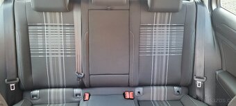 VW Golf Variant 1,2 TSi 81kW benzín "Lounge" - 9