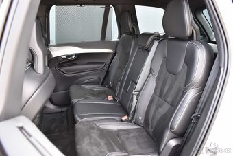 Volvo XC90 B5 R-DESIGN TAŽNÉ DPH ČR 1.MAJITEL - 9