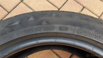 Letní pneumatiky CONTINENTAL 235/45 R18 zánovní 95% DOT 23 - 9