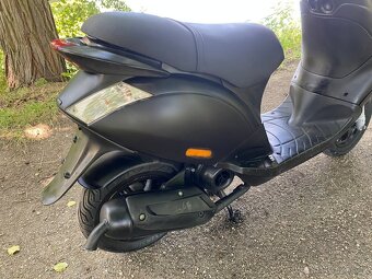 Piaggio Zip 2019 - 9