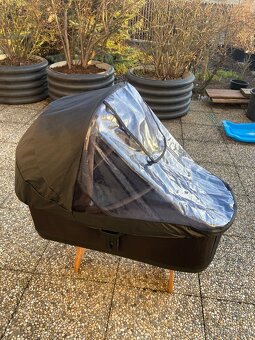 Thule Urban Glide 2 + korbička, TOP stav - 9