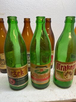 Staré pivní láhve ,také ČSSR a zátky pivo limo - 9