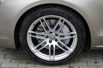 Audi A8 4.0 TFSI QUATTRO 1.MAJ DPH ČR (2013) - 9