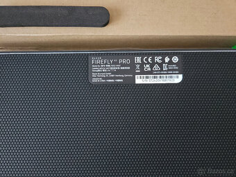Razer Firefly V2 Pro – podložka s LED podsvícením, černá - 9