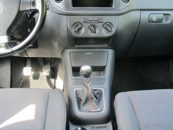 Volkswagen Golf Plus 1.9 TDI - 9