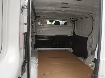 2025 Renault Trafic furgon - 9