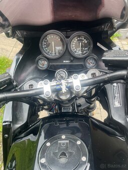 Kawasaki gpz 900R - 9