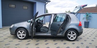 Volkswagen Golf V 1,4i - 16V - 55kw. STK+EM do 1/2027 - 9