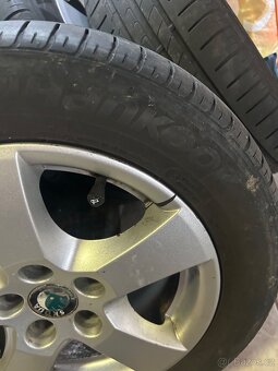 Alu kola 14” Škoda a letni pneu 185/60/R14 - 9