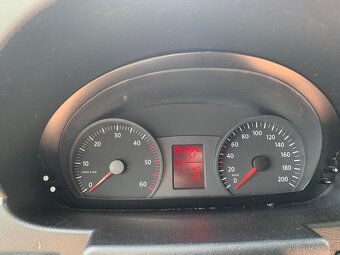 Volkswagen Crafter 2.5 Tdi - 9