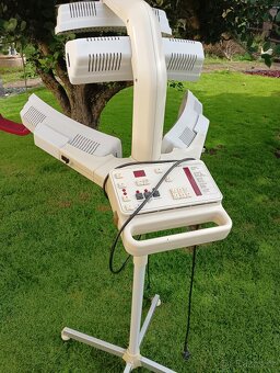 Prodám kadeřnické vybavení - 9