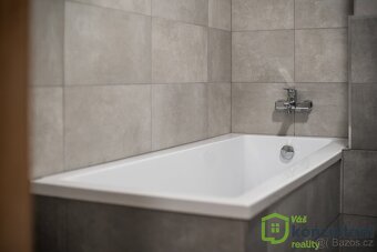 Pronájem moderního bytu 1+kk s předzahrádkou v Brně – Kamech - 9