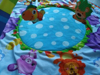 Hrací deka s hrazdičkou - 9