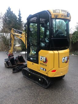 Caterpillar CAT 301.6 - 9