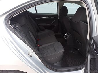 ŠKODA OCTAVIA 2.0TDI DSG 1.MAJ ZÁRUKA - 9