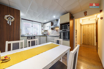Prodej bytu 2+1, 53 m², Chomutov, ul. Karla Buriana - 9