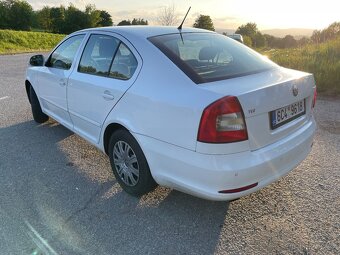 Škoda Octavia - 9