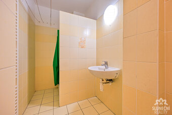 Pronájem ubytovací jednotky 1+kk, 22 m², Kunovice - náměstí - 9