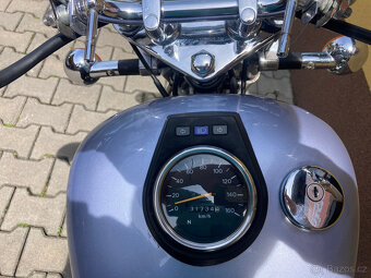 Suzuki LS 650 Savage - 9
