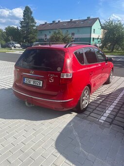 Hyundai i 30cw 1,6 - 9