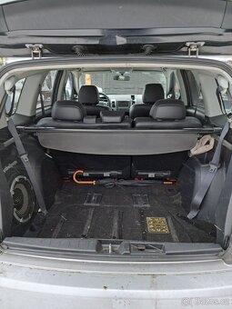 Peugeot 4007 R.2008 - 9