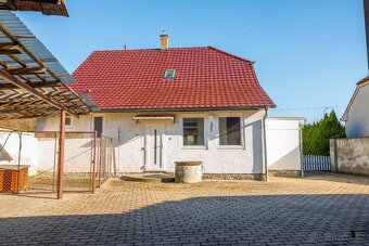 Rodinný dům 5+KK obec Čejč 2000m pozemek - 9