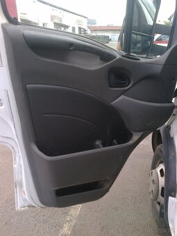 Iveco Daily - dveře – řidič / spolujezdec - kompletní - 9