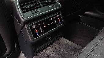 Audi A7 55TFSI 250kW Quattro S-line PANO-Vzduch-1.maj-DPH-ČR - 9