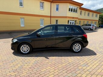 M-B TŘÍDY B 180 CDI 80kW-2013-140.704KM-VÝHŘEV,AC- - 9
