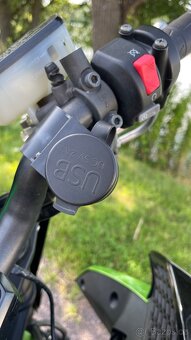 Kawasaki z1000 - 9
