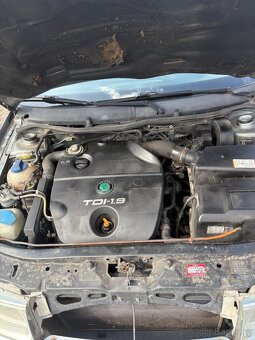 Škoda Octavia Combi 1.9 TDi 66kw rv-4/2004 STK 6/2026 - 9