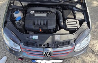 VW Golf 5 1.6 MPI TOUR edice 75 kW, 2007, 86 xxx km
 - 9