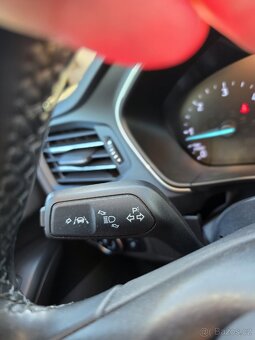 Ford focus 2021, 1.5d, srvisni knížka - 9