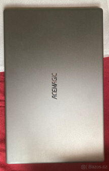 Kancelářský notebook N150 - polokovový, Windows 11, USB-C - 9