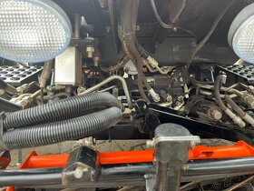 Jacobsen LF570 pohon 4x4 - 9