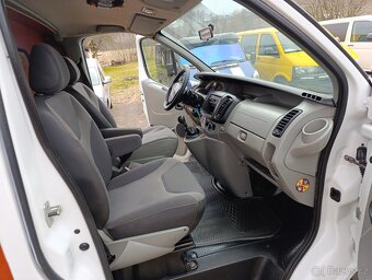 Renault Trafic Vivaro 2.0 DCi L2H2 tažné klima - 9